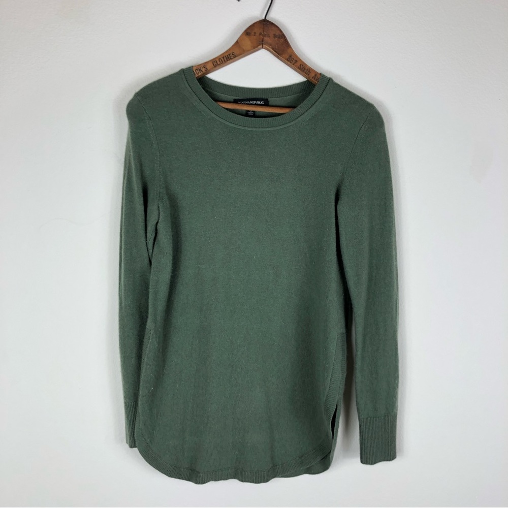 Banana Republic | Green Merino Sweater